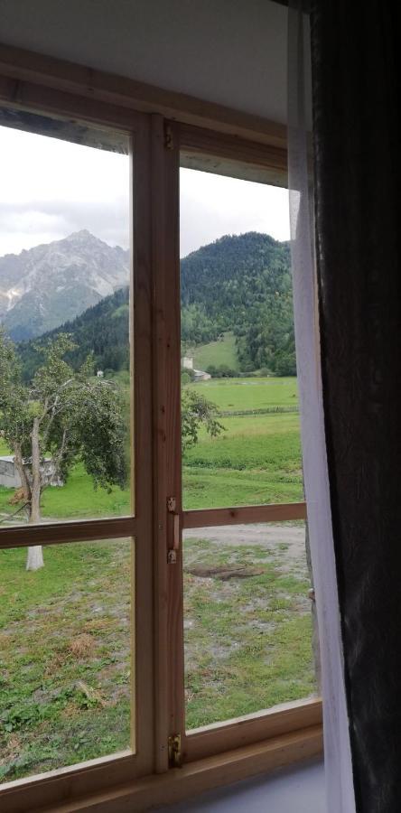Guesthouse Leno Tsaldashi Екстер'єр фото