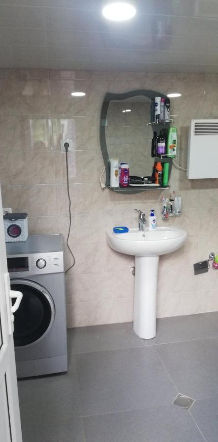 Guesthouse Leno Tsaldashi Екстер'єр фото
